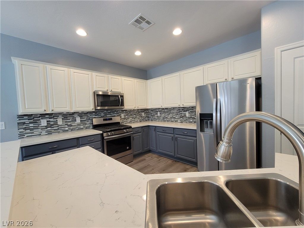 Image 8 of property listing at 2627 Red Planet Street, Henderson, NV 89044