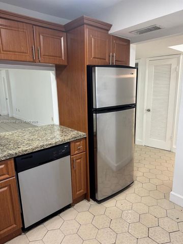 1401 NE 191st St D108, Miami, FL 33179