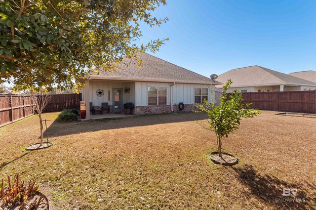 22880 Lieutenant Avenue, Foley, AL 36535