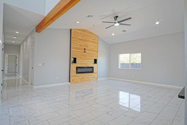 6981 ISLETA Boulevard SW, Albuquerque, NM 87105