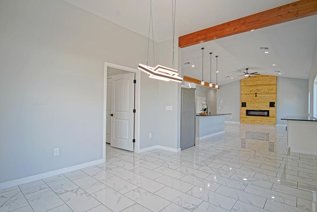 6981 ISLETA Boulevard SW, Albuquerque, NM 87105