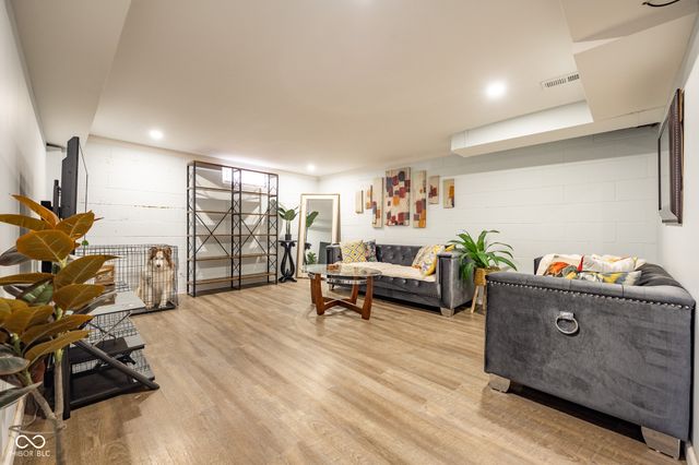 44 Iris Avenue, Indianapolis, IN 46241