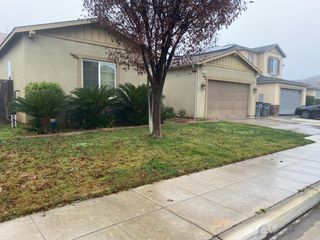 3765 N Pearwood Avenue, Fresno, CA 93727
