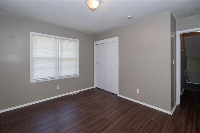 11815 Armitage Drive, Kansas City, MO 64134