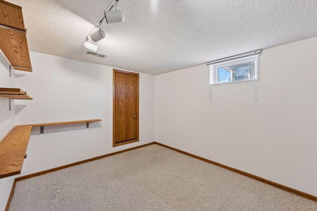 6711 Oakland Avenue, Minneapolis, MN 55423