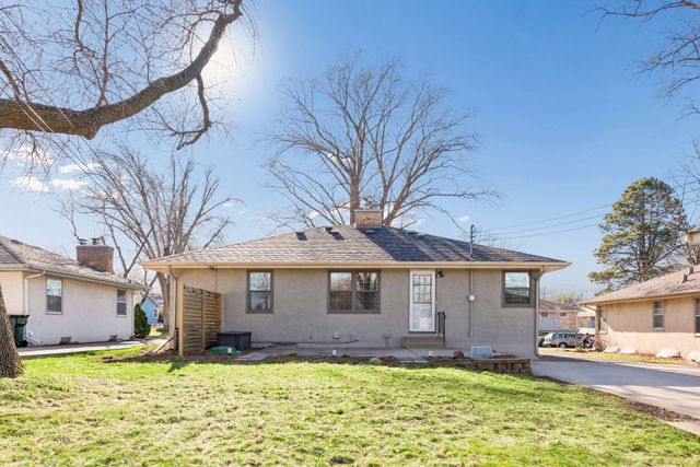 6711 Oakland Avenue, Minneapolis, MN 55423