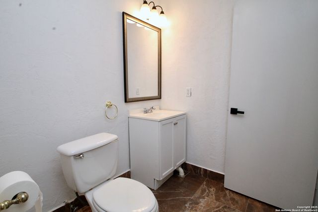 23127 OPPORTUNITY DR, Elmendorf, TX 78112