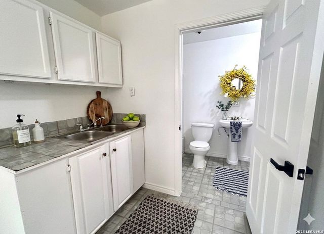 23127 OPPORTUNITY DR, Elmendorf, TX 78112