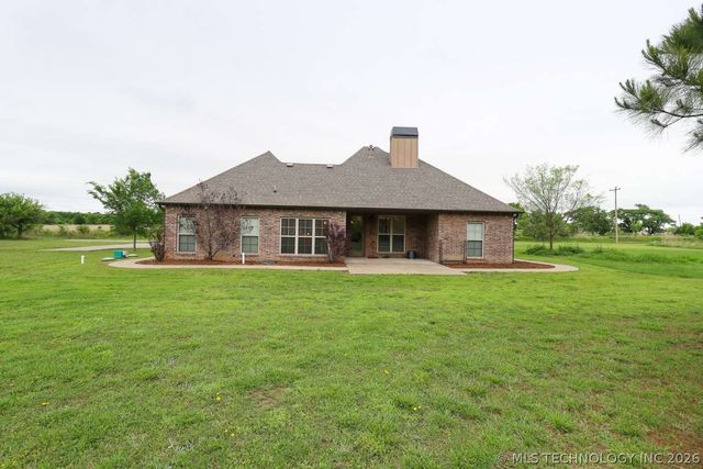 14438 Gun Club Road, Okmulgee, OK 74447