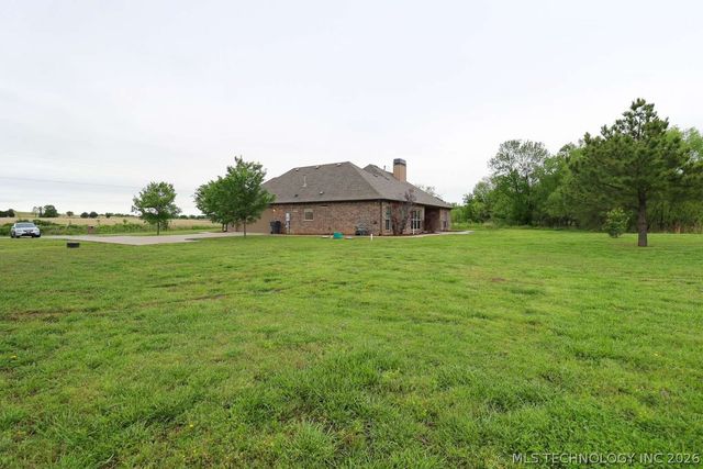 14438 Gun Club Road, Okmulgee, OK 74447