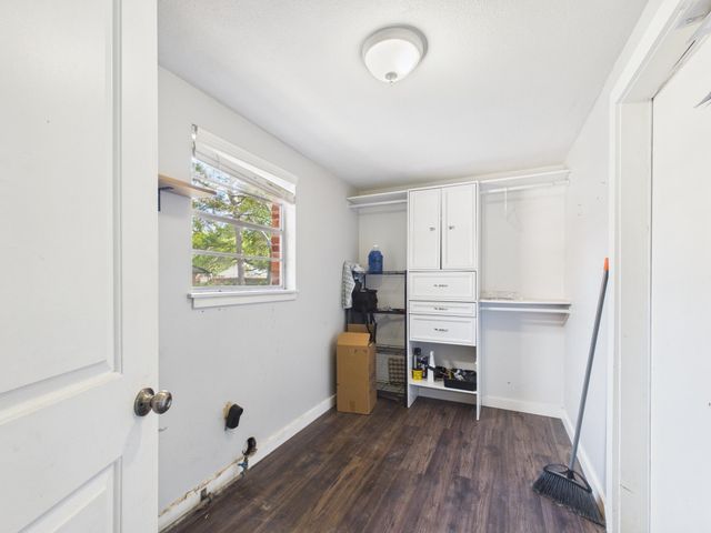 343 NW Hollywood Boulevard, Fort Walton Beach, FL 32548