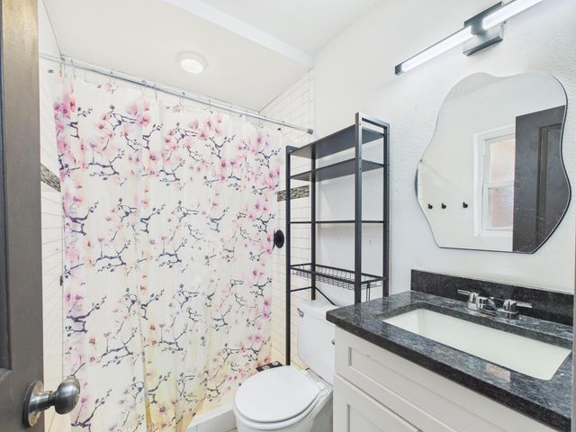 343 NW Hollywood Boulevard, Fort Walton Beach, FL 32548