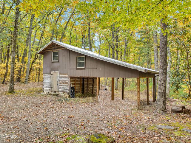 300 Peavine Way, Greeneville, TN 37743