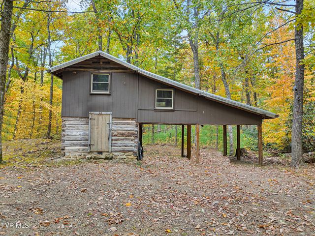 300 Peavine Way, Greeneville, TN 37743