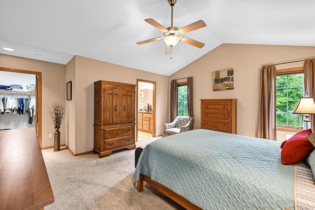W765 Potters CIRCLE, East Troy, WI 53120