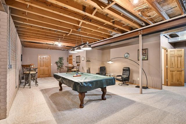W765 Potters CIRCLE, East Troy, WI 53120