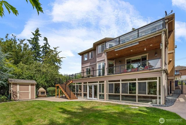 27145 11th Place S, Des Moines, WA 98198