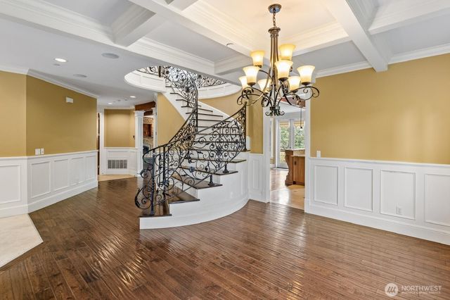27145 11th Place S, Des Moines, WA 98198