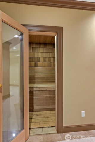 27145 11th Place S, Des Moines, WA 98198