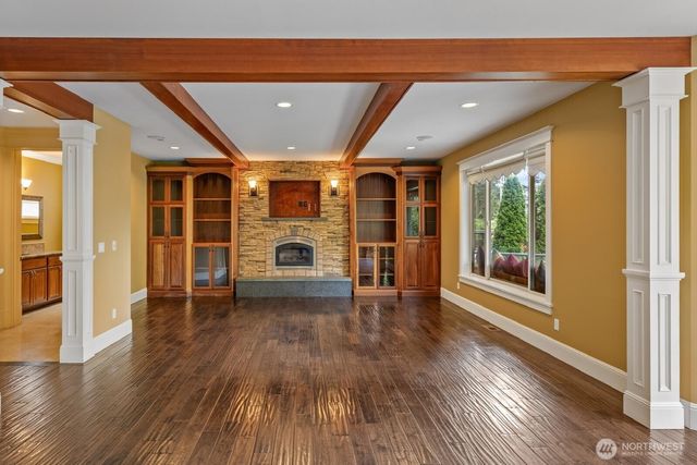 27145 11th Place S, Des Moines, WA 98198