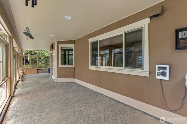 27145 11th Place S, Des Moines, WA 98198
