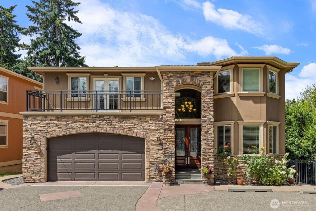 27145 11th Place S, Des Moines, WA 98198