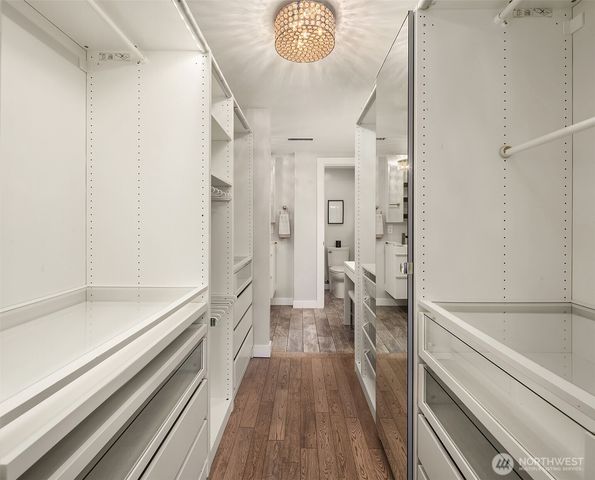 10025 Ashworth Avenue N, Seattle, WA 98133