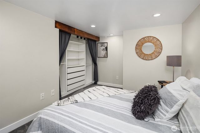 10025 Ashworth Avenue N, Seattle, WA 98133