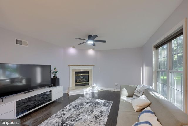880 EDMUND AVE, York, PA 17404
