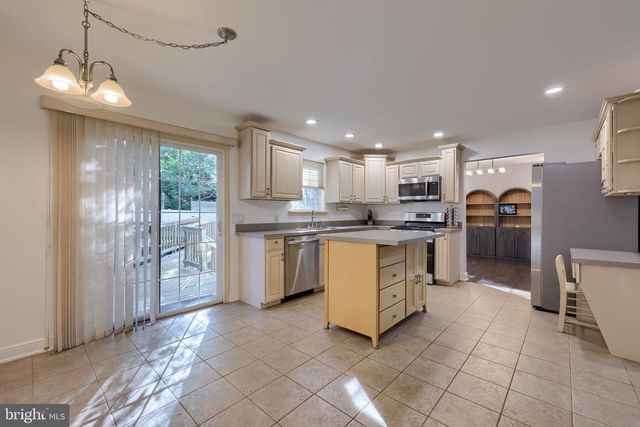 880 EDMUND AVE, York, PA 17404