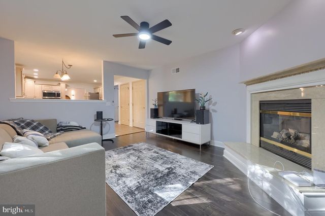 880 EDMUND AVE, York, PA 17404