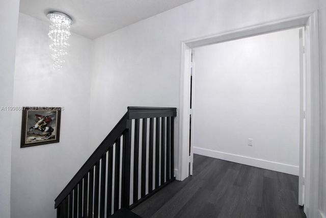 15045 SW 38th Ter, Miami, FL 33185