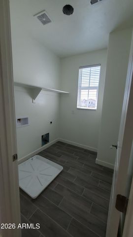 5463 S DILLON Circle, Mesa, AZ 85212