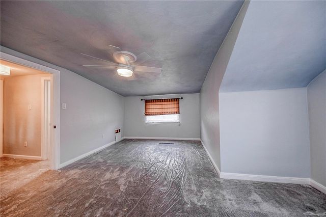 1019 Emery Dr, Baldwin Boro, PA 15227