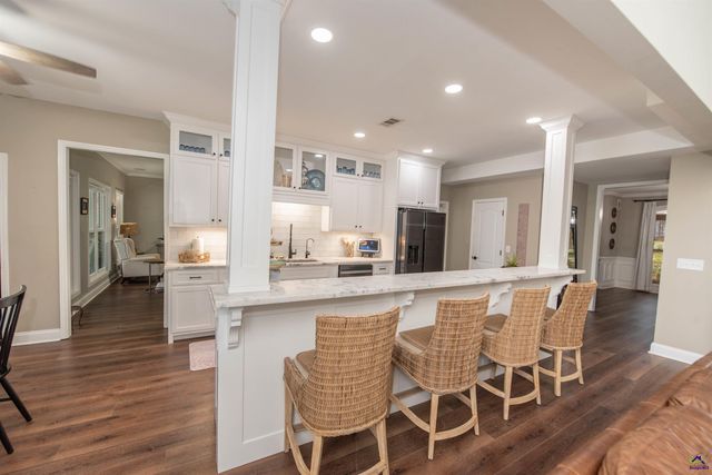 123 Glenda Drive, Bonaire, GA 31005