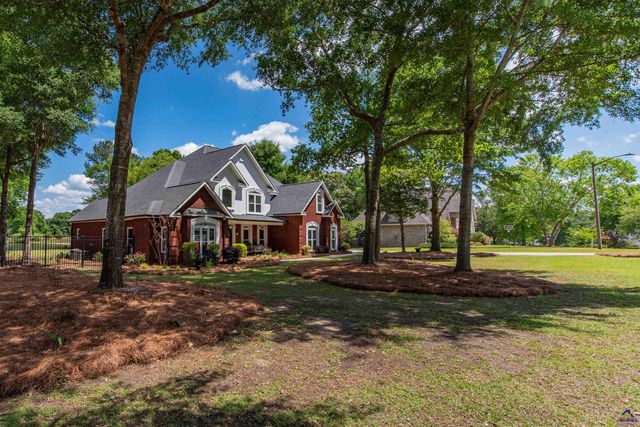 123 Glenda Drive, Bonaire, GA 31005