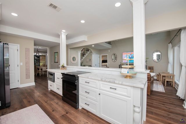 123 Glenda Drive, Bonaire, GA 31005