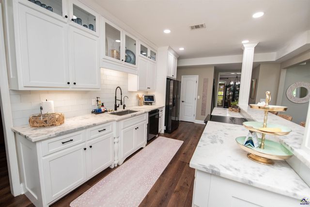 123 Glenda Drive, Bonaire, GA 31005