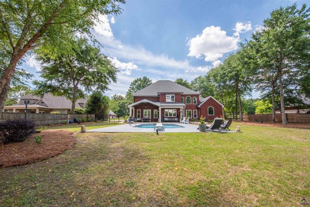 123 Glenda Drive, Bonaire, GA 31005