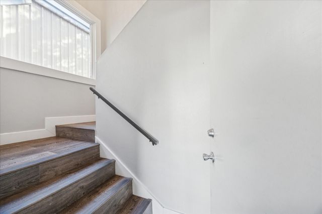 1919 Missouri Street, Houston, TX 77019