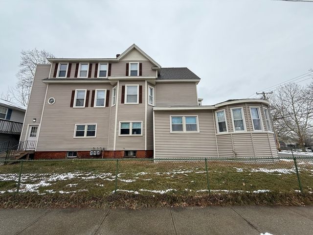 132 Coburn Avenue 3, Worcester, MA 01604