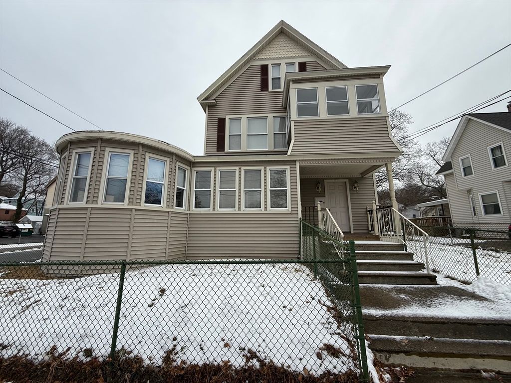 132 Coburn Avenue 3, Worcester, MA 01604