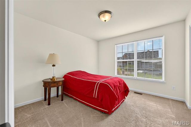 1093 Renfrew Lane, O'fallon, MO 63366