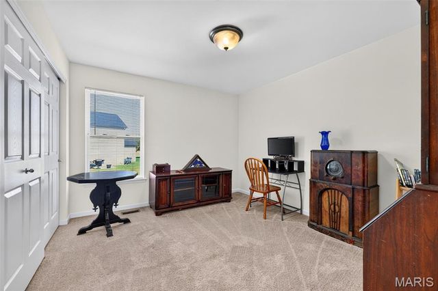 1093 Renfrew Lane, O'fallon, MO 63366