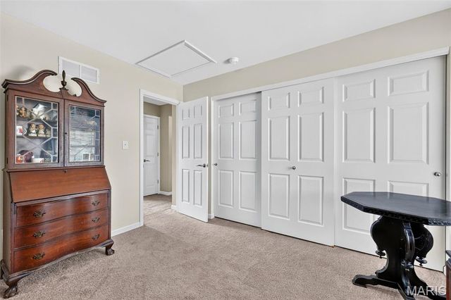 1093 Renfrew Lane, O'fallon, MO 63366