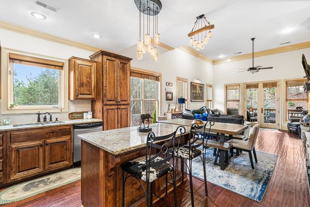 476 Licklog Ridge 32, Hayesville, NC 28904
