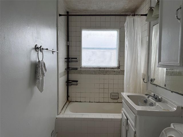 5007 Bryan Road, Rosenberg, TX 77469