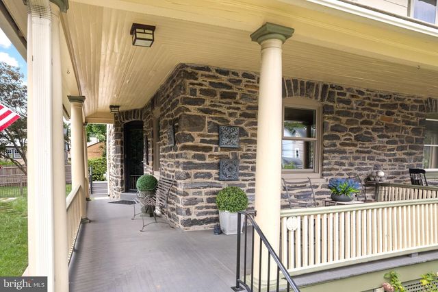 101 MERION AVE, Narberth, PA 19072