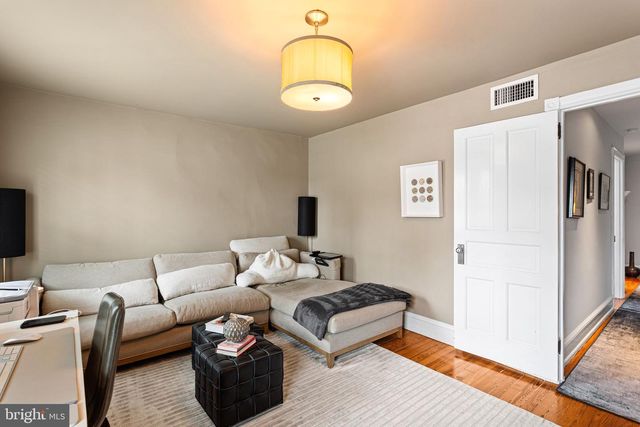 101 MERION AVE, Narberth, PA 19072