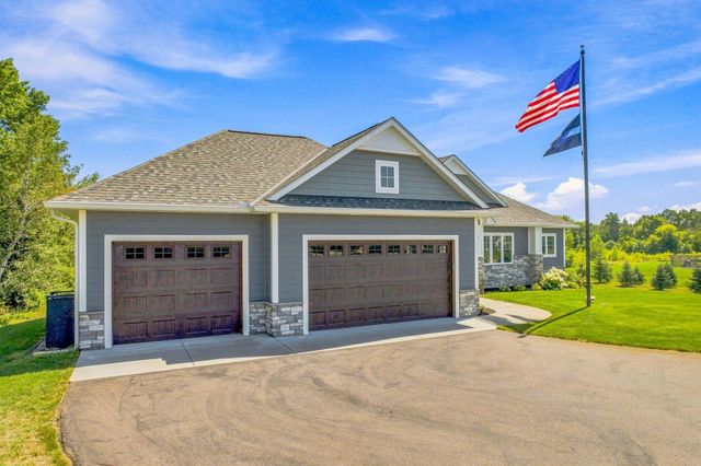 16479 Kiska Street NE, Ham Lake, MN 55304